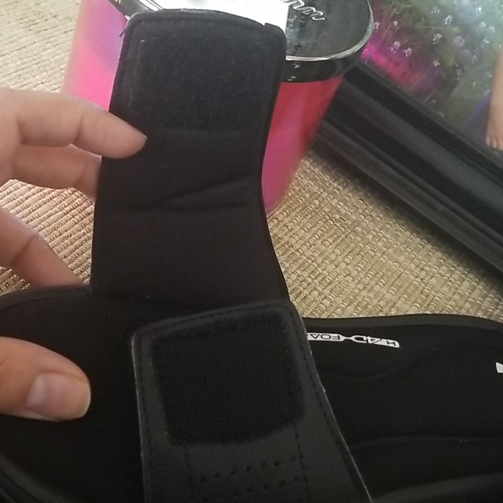 Under Armour 1Y slides. NWOT - Picture 3 of 4